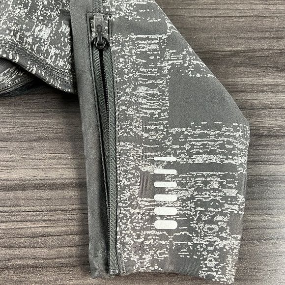 Ladies under armour heat gear leggings size medium - Picture 6 of 8